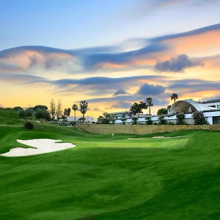 La Cala Golf 3 Bed - Sleek Corner Plot
