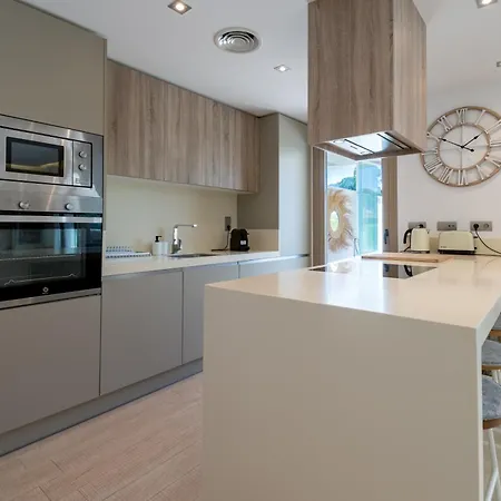 La Cala Golf 3 Bed - Sleek Corner Plot
